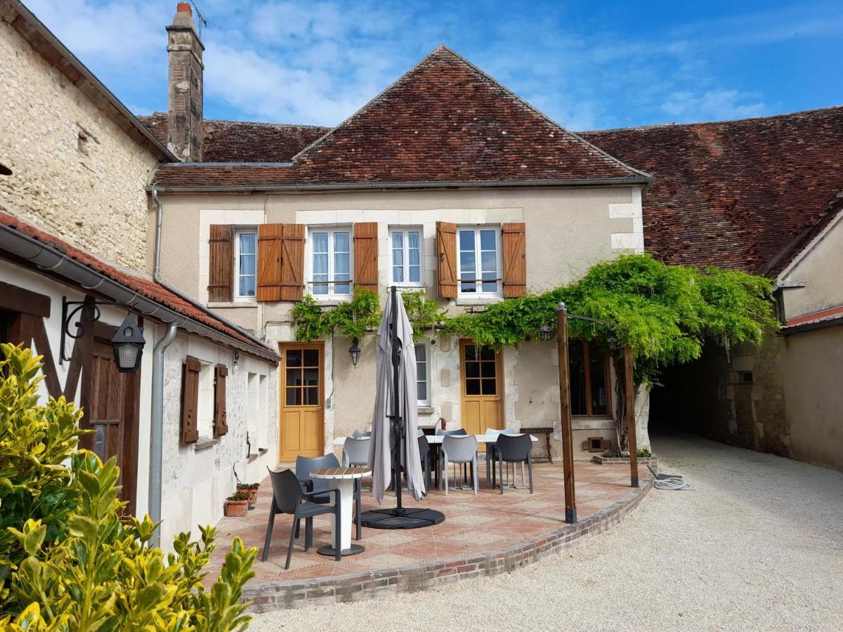 Aux Sources De Ouanne Bed & Breakfast ภายนอก รูปภาพ