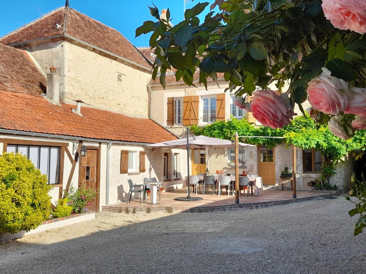 Aux Sources De Ouanne Bed & Breakfast ภายนอก รูปภาพ
