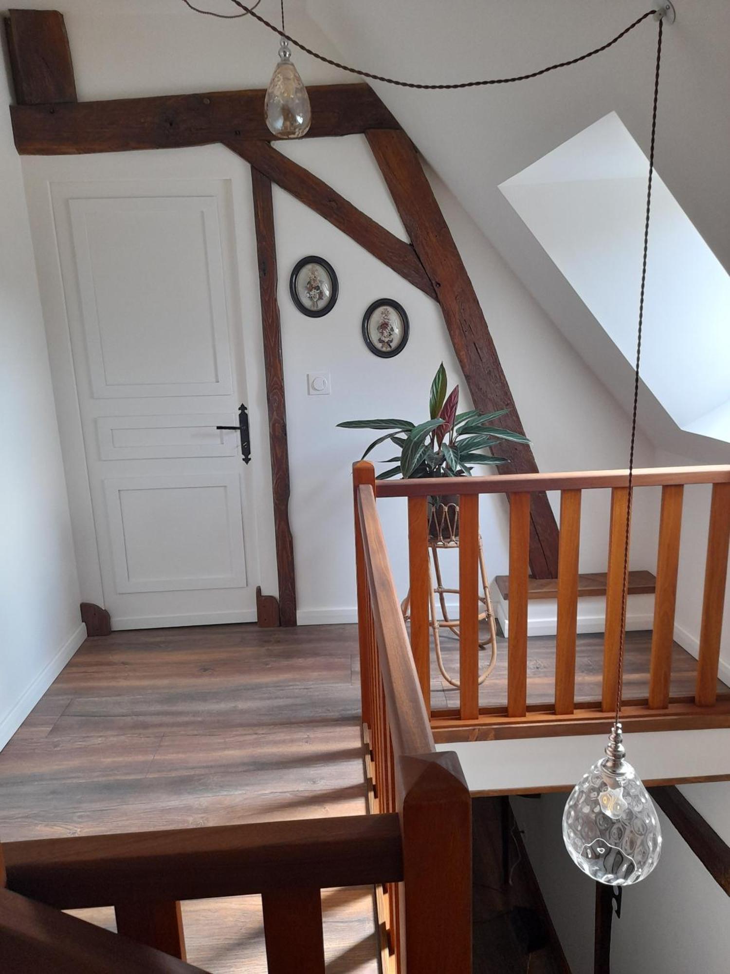 Aux Sources De Ouanne Bed & Breakfast ภายนอก รูปภาพ